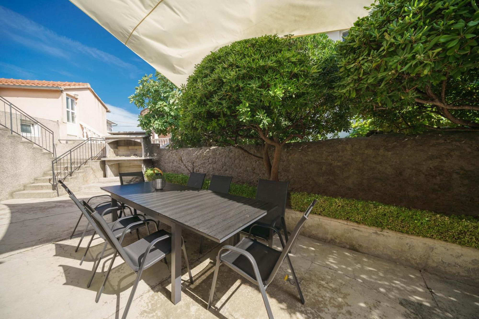 Holiday Home Oliva Vodice Eksteriør bilde